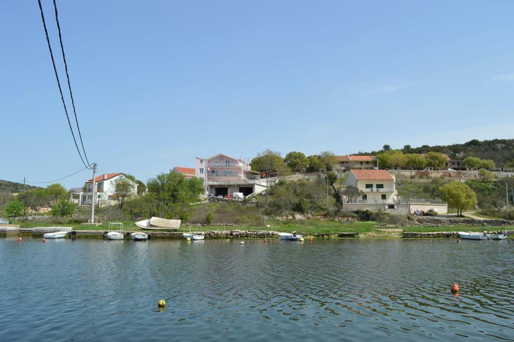 Apartmani Slavica Šibenik Exterior foto