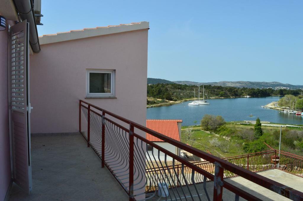 Apartmani Slavica Šibenik Exterior foto